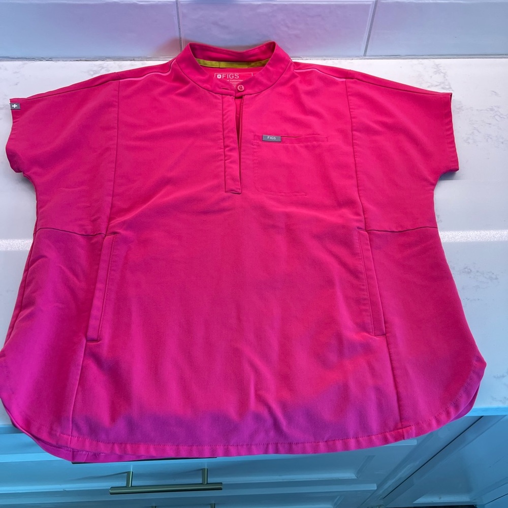 Figs scrub top shocking pink top size medium